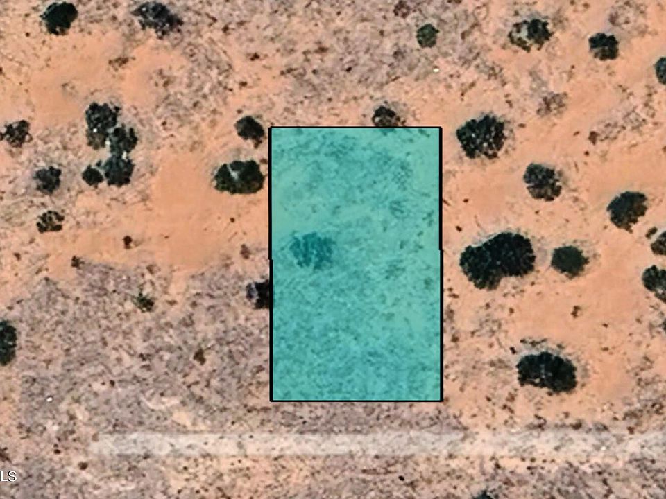 1st image of 18 Nopales Ln