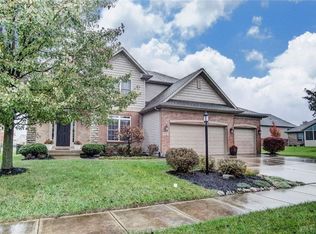9781 Scotch Pine Dr, Springboro, OH 45066
