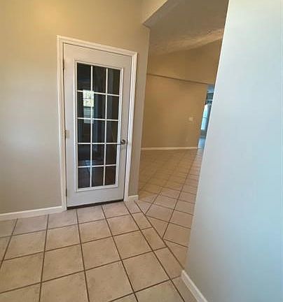 4th image of 1047 Gatesville Dr