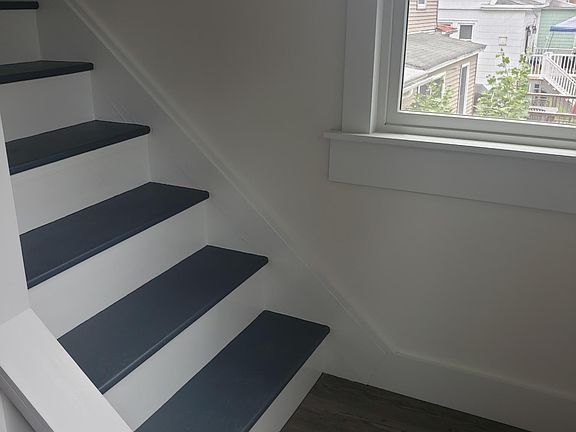 4th image of 127 Walnut St Floor 3
