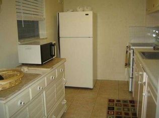 220 Washingtonia Ave APT B, Lauderdale By the Sea, FL 33308