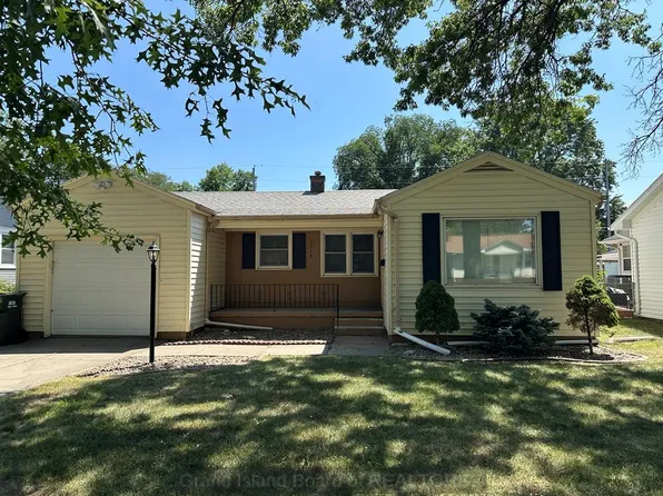 2315 W Charles St, Grand Island, NE 68803