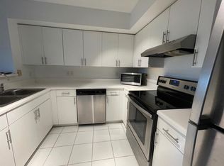 4824 State Road 7 #307, Pompano Beach, FL 33073