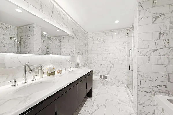 Rented by Compass | media 6