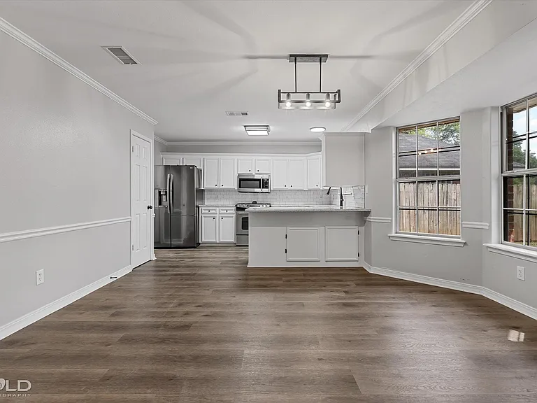6022 Summerville Ln — Photo 6