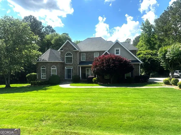 2973 Red Fox Dr, Haddock, GA 31033