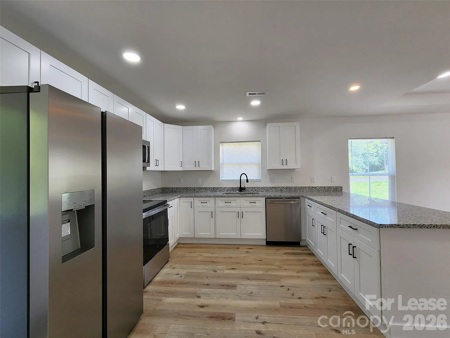 2 bed, 2.0 bath, $1,395 — Photo 4