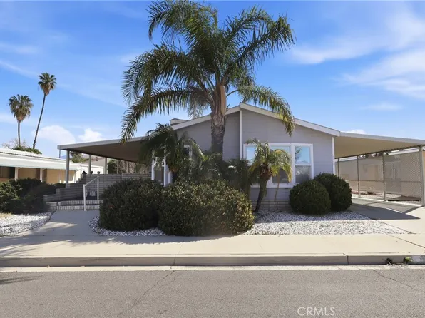 930 Santa Victoria St, Hemet, CA 92543