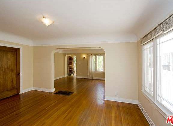 5th image of 1636 S Hayworth Ave #2