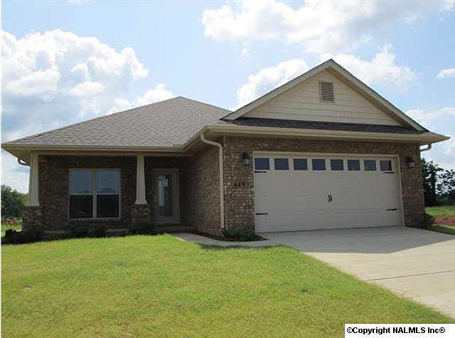 1st image of 426 E Mossyleaf Dr