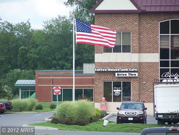 2nd image of 121 Administrative Dr