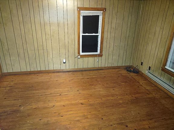 4th image of 732 Monongalia Ave #A