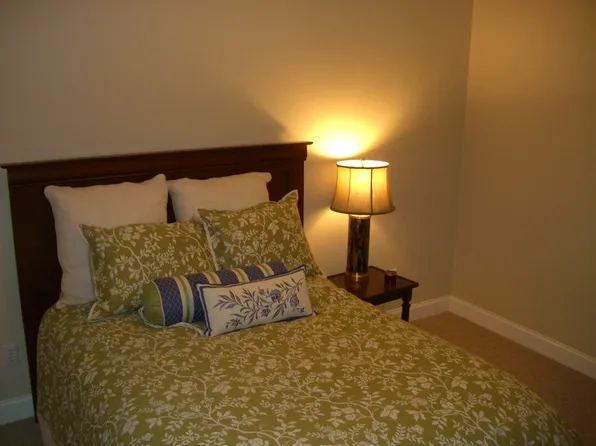 2403 Holcomb St #105, Oxford, MS 38655