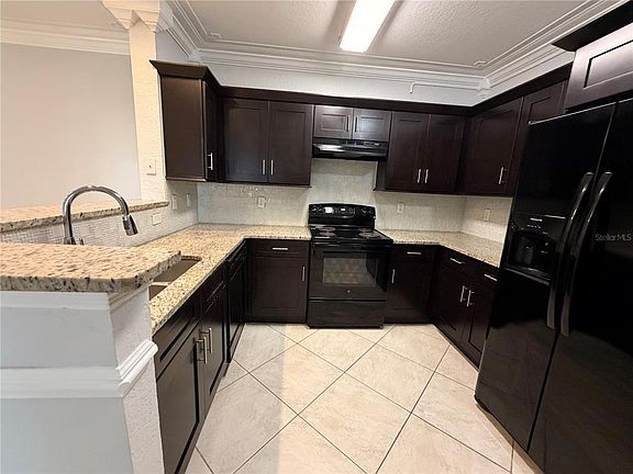 5th image of 304 E SOUTH STREET #6028