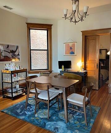 5th image of 1904 N Burling St APT 3