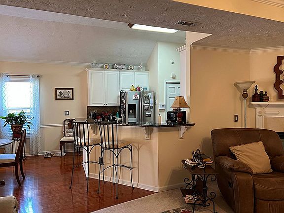 5th image of 3427 Salem Cove Trl SE