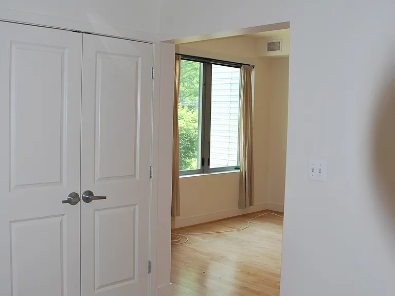 4101 Albemarle St NW #318 — Photo 4