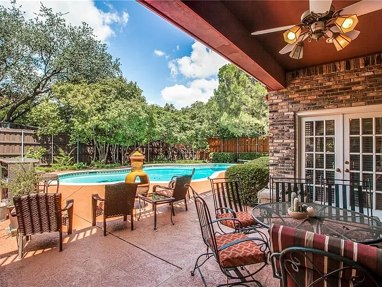 6407 Clubhouse Cir — Photo 11