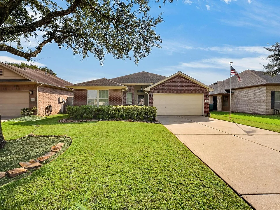 20515 Spring Bluff Ln