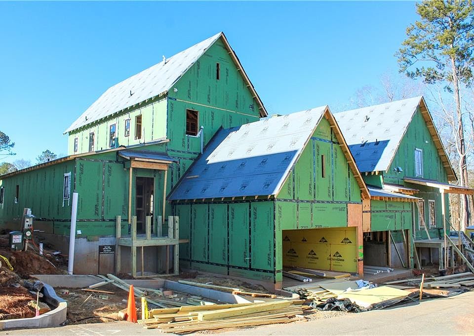 2nd image of 158 Ray Way