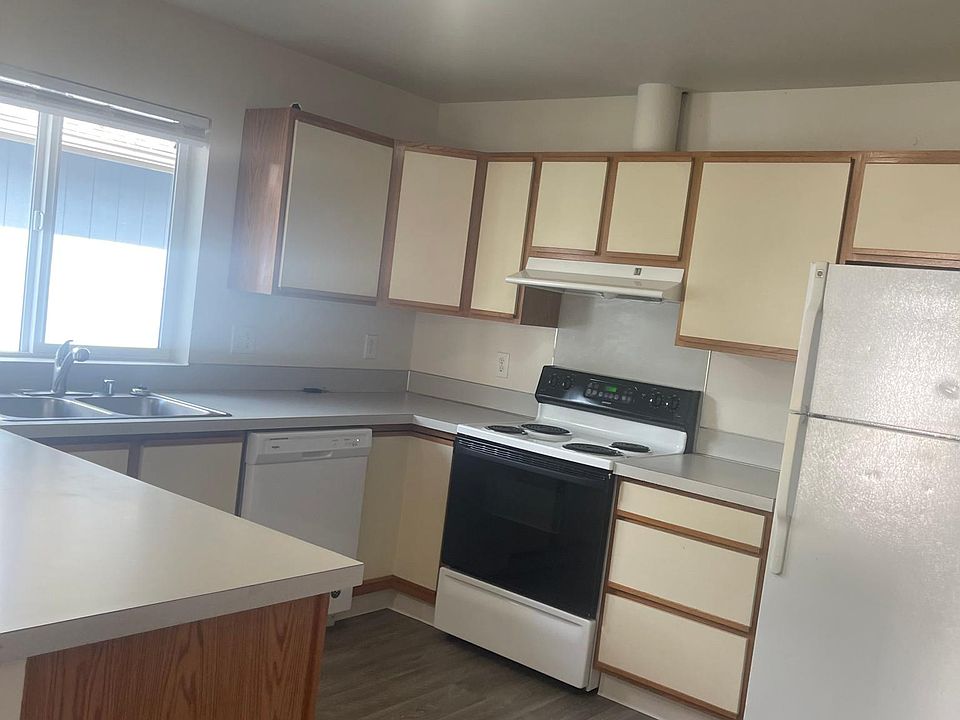 1st image of 6842 5th Ct SE #B
