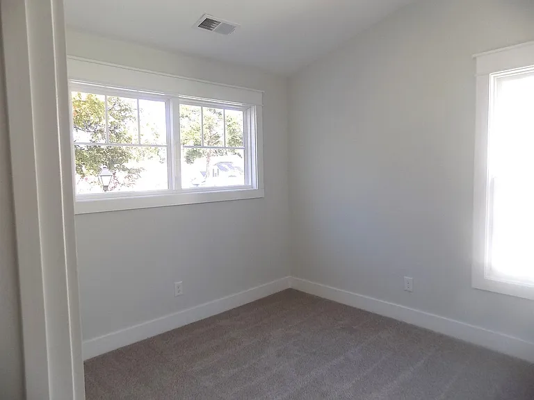 16 Circlewood Dr — Photo 12