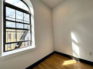 174 Suydam St #2R, Brooklyn, NY 11221