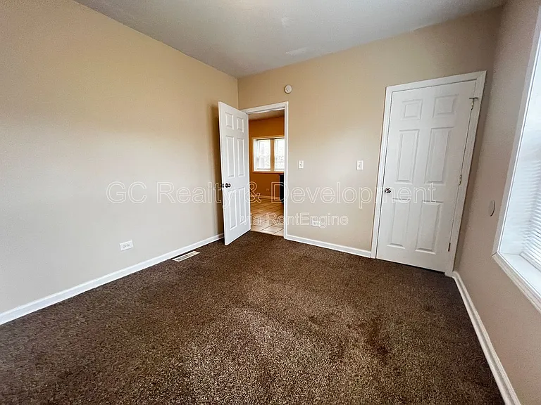 9016 S Justine St #1 — Photo 17