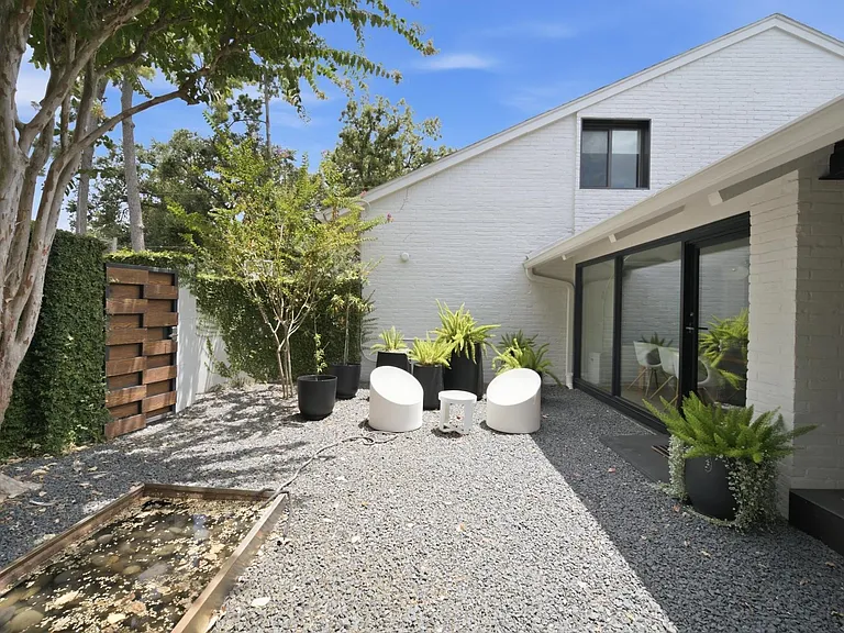 10 Inwood Oaks Dr — Photo 6