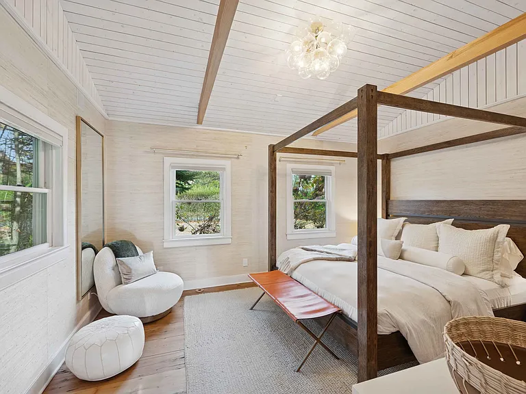 128 Sayres Path — Photo 14