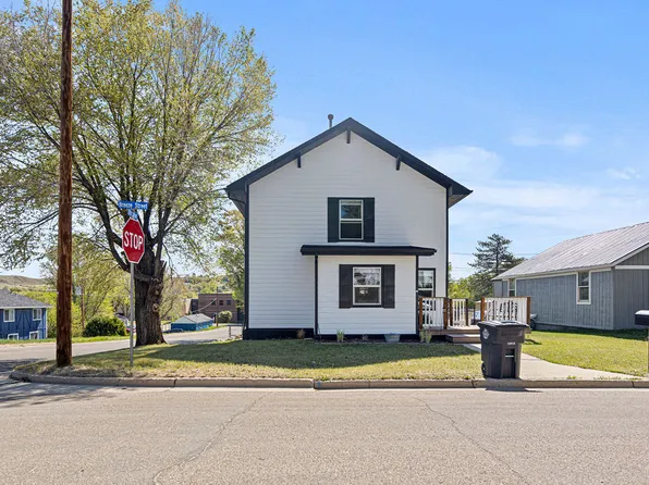 949 Breeze St, Craig, CO 81625
