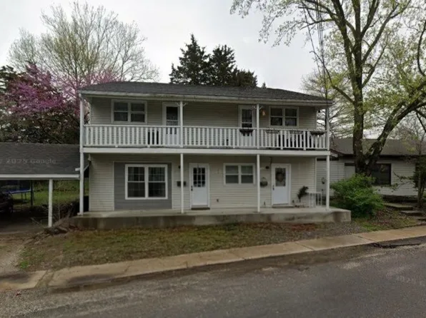 104 N Walnut St #1, Rochester, IL 62563