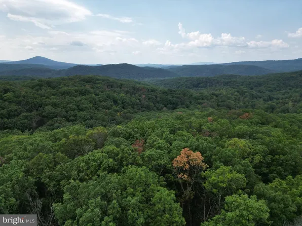 Gaither Rd, Great Cacapon, WV 25422