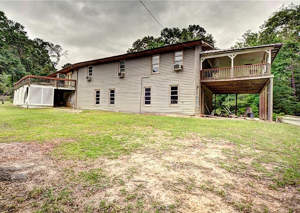 1st image of 433 N Lake Dr