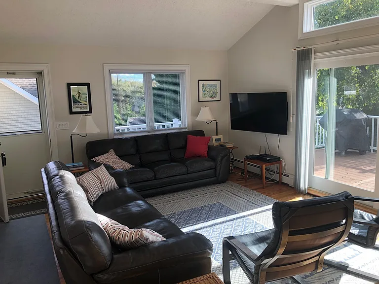 4 Rehan Ave — Photo 19