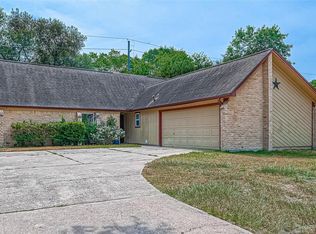 5102 Pine Cliff Dr, Houston, TX 77084