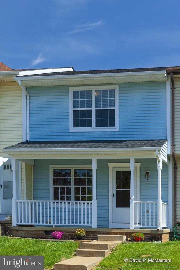 7 Talcon Ct photo 1