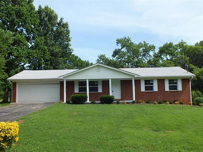 1st image of 8213 Foxall Cir