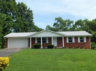 8213 Foxall Cir, Knoxville, TN 37923