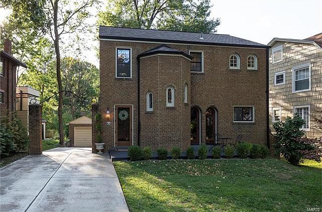 1st image of 747 Yale Ave