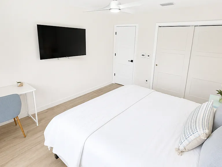 902 Bayshore Dr — Photo 15