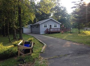 169 Buckhill Rd, Albrightsville, PA 18210
