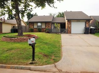 12302 SW 15th Ter, Yukon, OK 73099