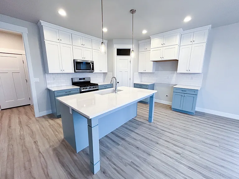 1476 Russo Dr — Photo 2