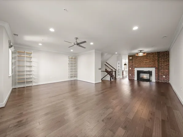 1412 Main Line Blvd Unit 102, Alexandria, VA 22301
