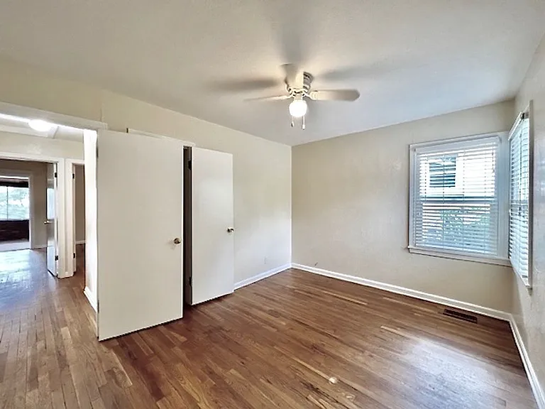 920 E Cucharras St — Photo 12