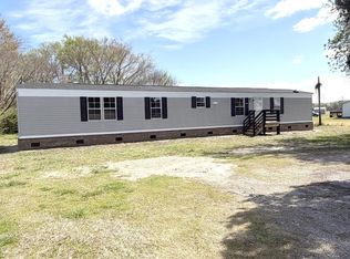 3247 New Hope Rd, Hertford, NC 27944