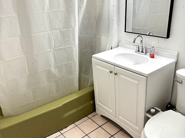 52 Calumet St #2 — Photo 11