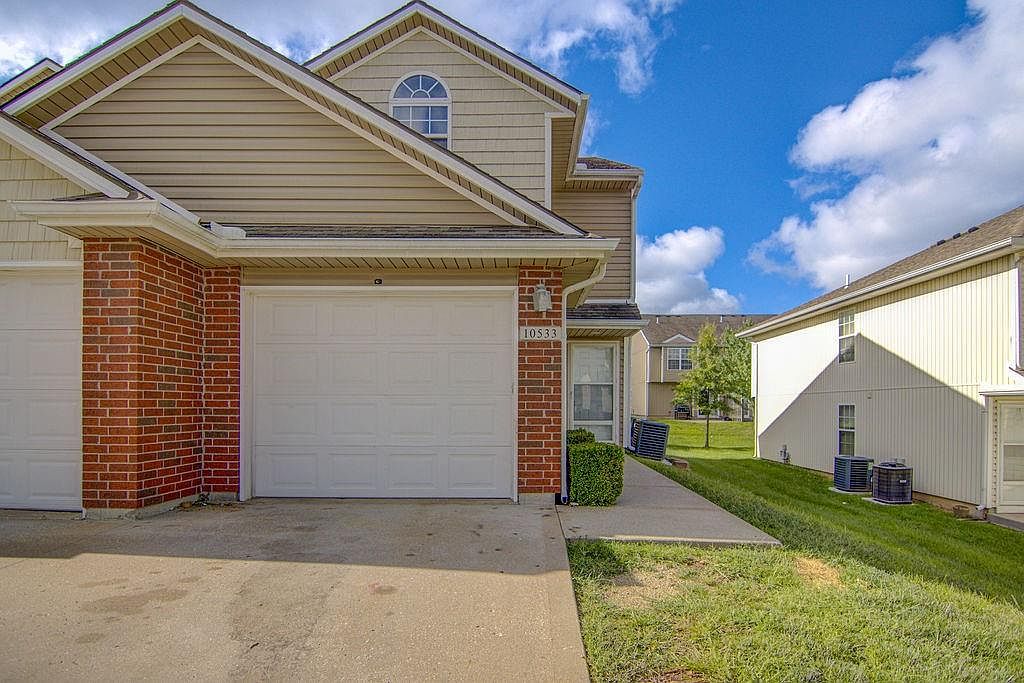 10533 E 46th St, Kansas City, MO 64133 Zillow