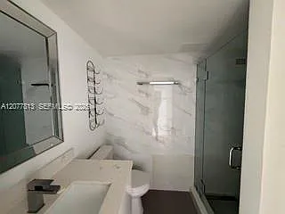 5600 Condo — Photo 4